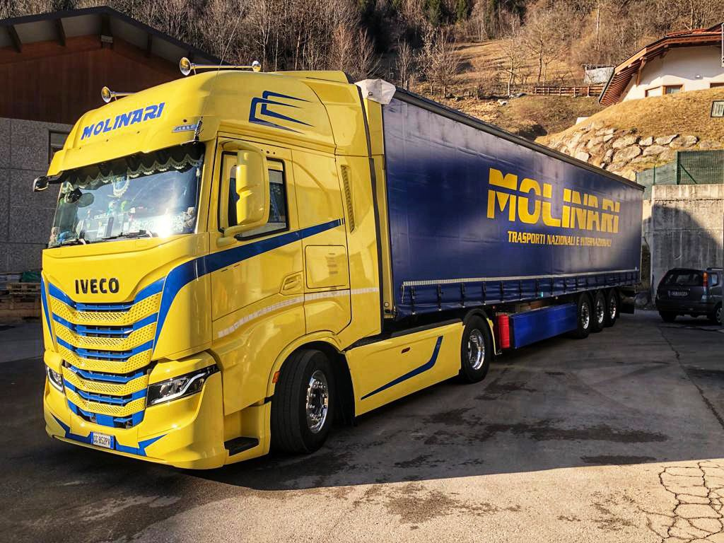 Molinari Autotrasporti - La nostra flotta
